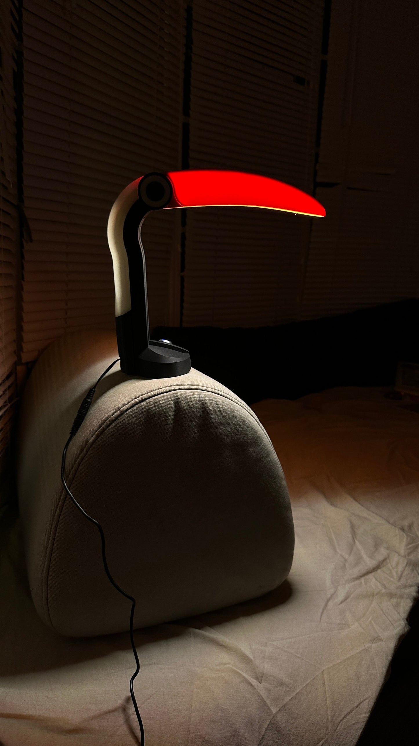 Toucan Lamp